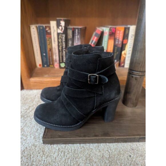 LA Canadienne Women's 6.5M Black Leather Suede Buckle Heeled Booties Boots - Picture 4 of 6